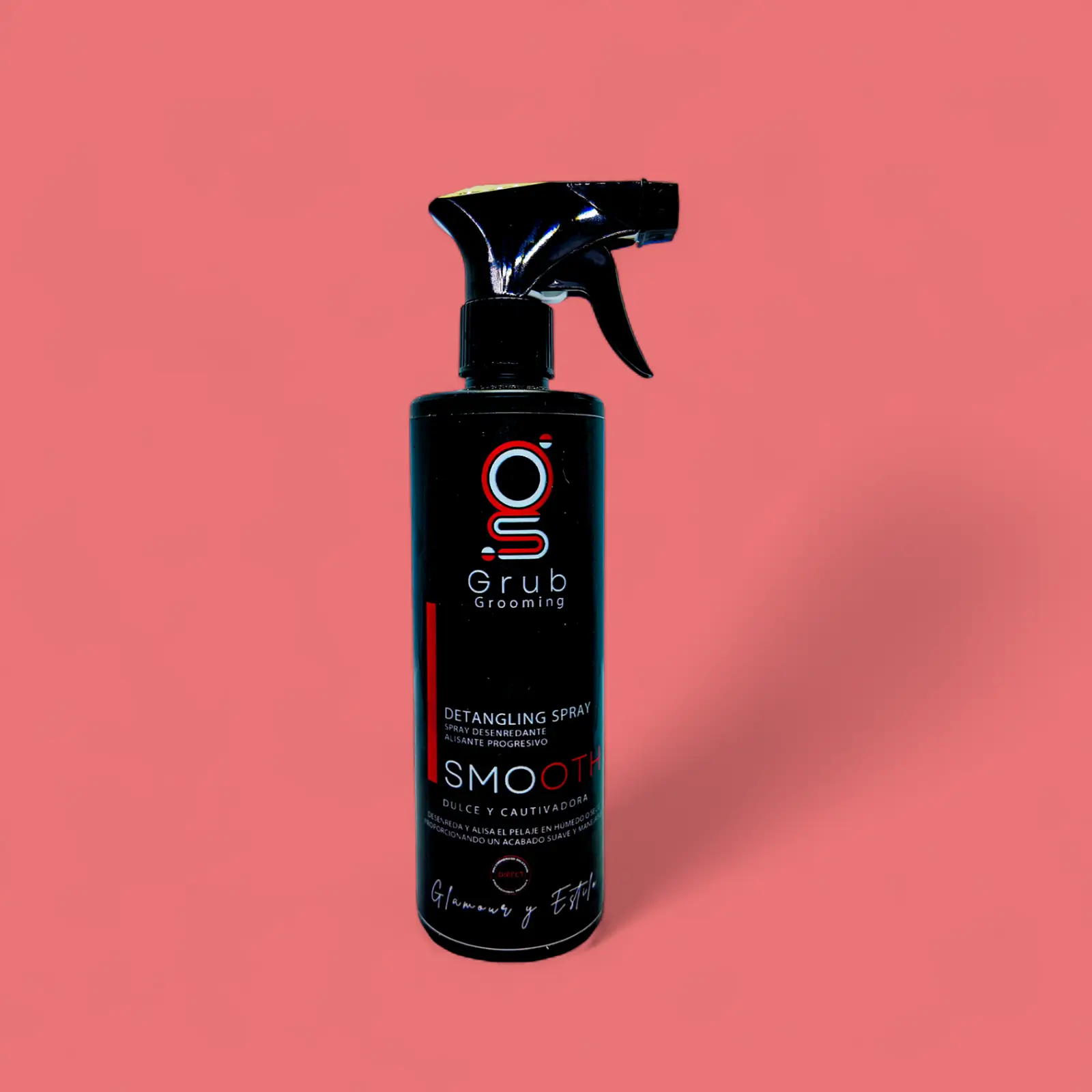 Spray desenredante Smooth de GRUB Grooming en botella de 500 mL. Diseñado para groomers profesionales que buscan resultados visibles desde el primer uso. Alisante progresivo que desenreda y alisa el pelaje en húmedo o seco.